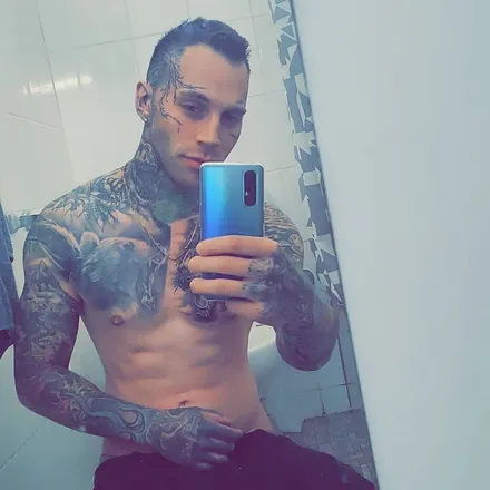 OnlyFans cuenta james26of header 2