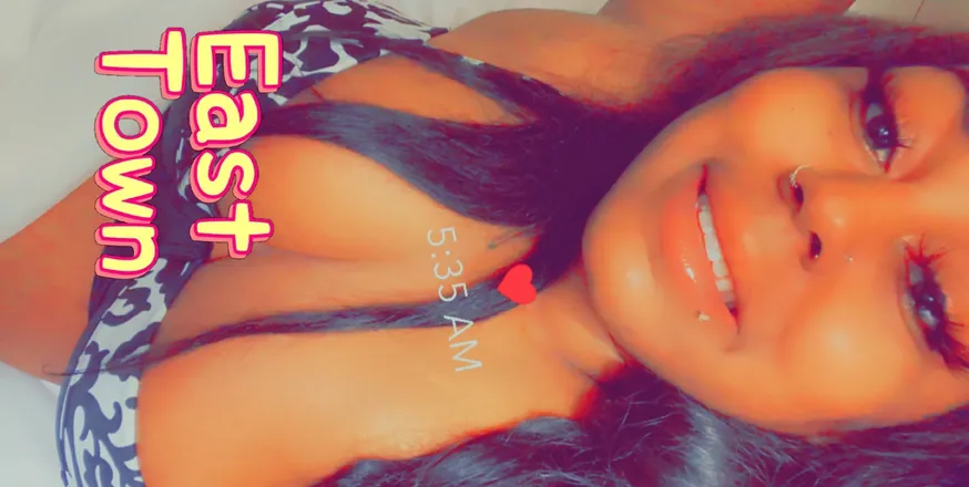 OnlyFans cuenta robynnrenaee header 2