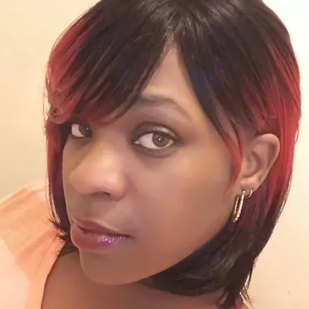 OnlyFans account  lil2much header 2
