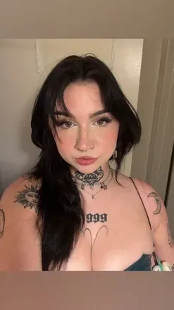 OnlyFans cuenta elisesvault avatar 1
