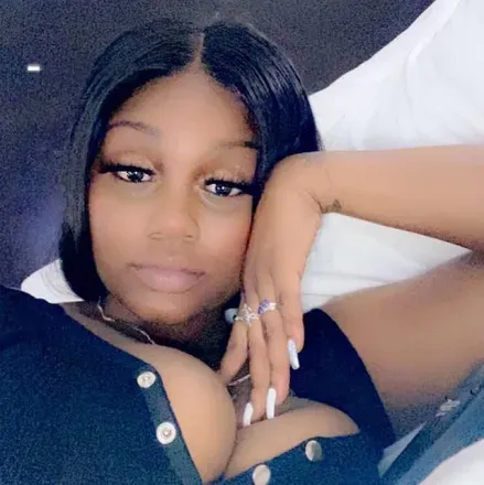 OnlyFans account  babyyggirll98 avatar 1