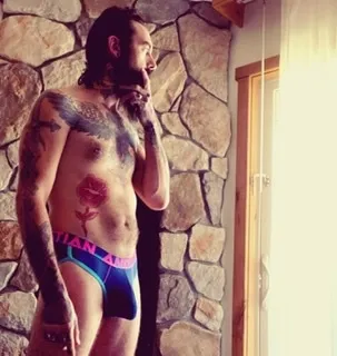 OnlyFans cuenta jonnycockswell header 2
