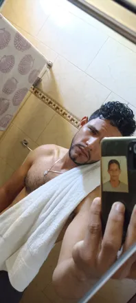 OnlyFans cuenta juliomoli_12 header 2