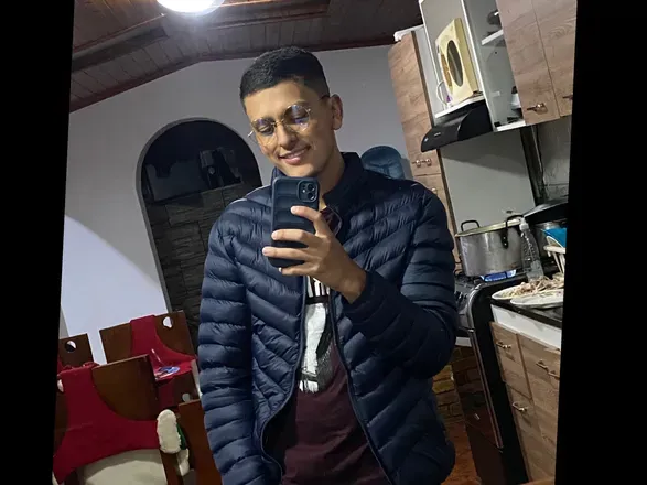 OnlyFans cuenta alejosanch header 2