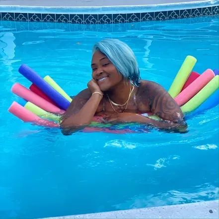 OnlyFans cuenta love_shema header 2