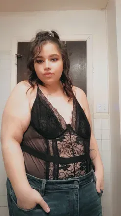 OnlyFans cuenta thiccthighshazeleyes20 avatar 1