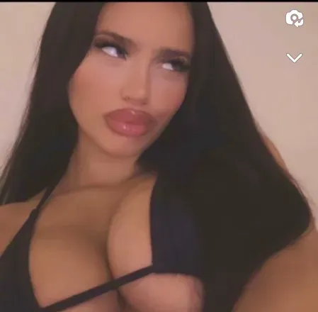 OnlyFans cuenta aliyarosez previous_avatars_1 3