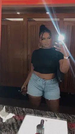 OnlyFans cuenta honeydipp323 avatar 1
