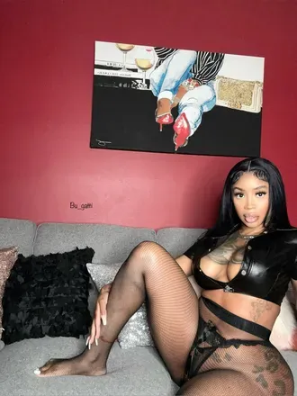 OnlyFans cuenta bu_gatti header 2