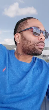 OnlyFans cuenta therealkingpetty header 2