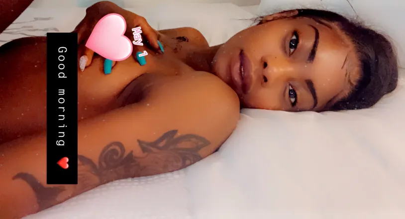 OnlyFans cuenta theonlyystellaa header 2