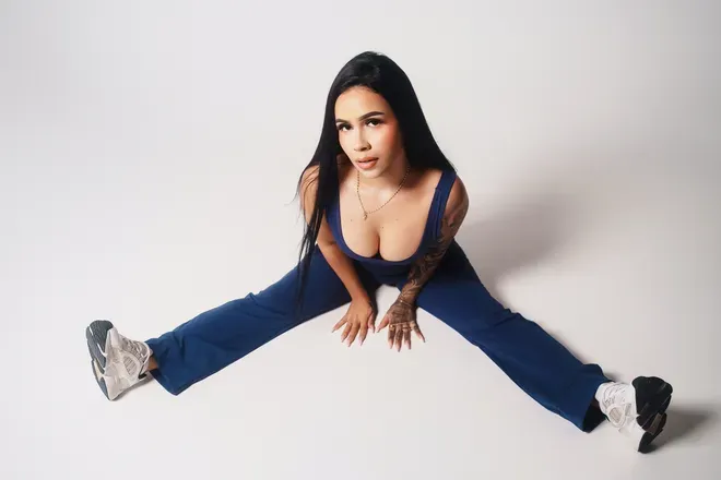 OnlyFans cuenta tati_londo header 2