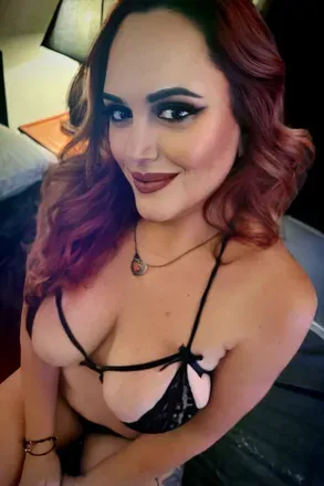 OnlyFans cuenta emandc8 avatar 1