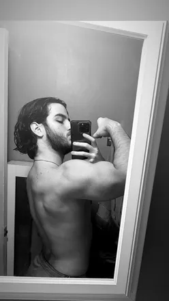 OnlyFans cuenta xavier101726 header 2