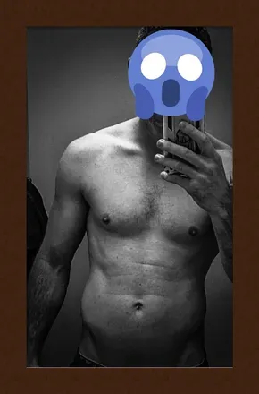 OnlyFans cuenta chuck-james header 2
