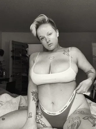 OnlyFans cuenta urfavorite_theyngel avatar 1