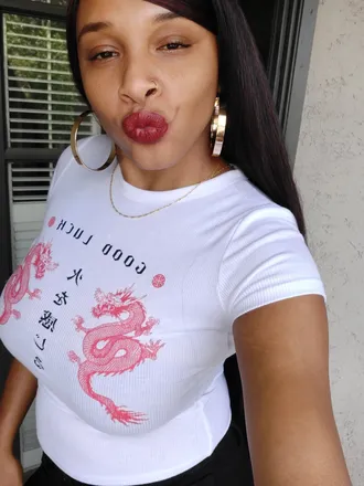 OnlyFans cuenta pradajane header 2