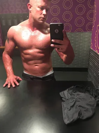 OnlyFans cuenta garon46329953 avatar 1