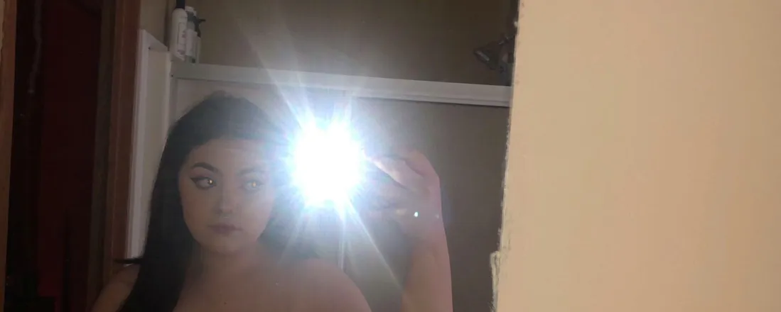 OnlyFans cuenta justhoetingz header 2