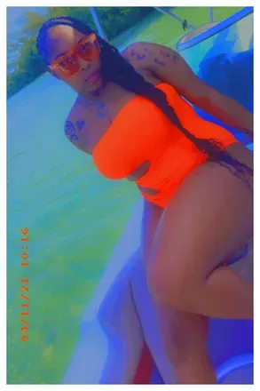 OnlyFans cuenta ladybugg12 avatar 1