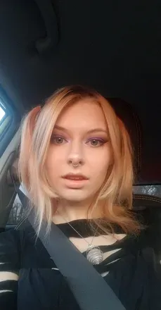OnlyFans cuenta foxpeach avatar 1