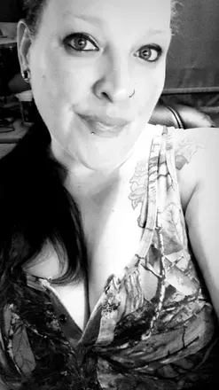 OnlyFans account  achell2004 avatar 1