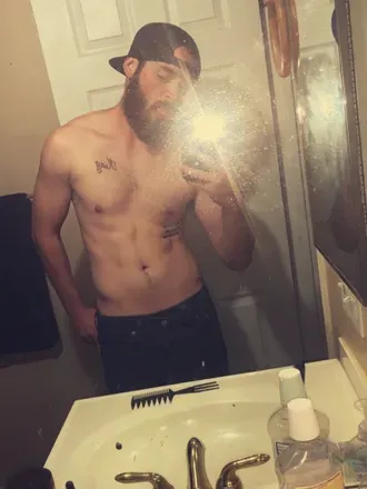 OnlyFans cuenta wywyredbeard avatar 1