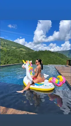 OnlyFans account  damn_babygirlll header 2