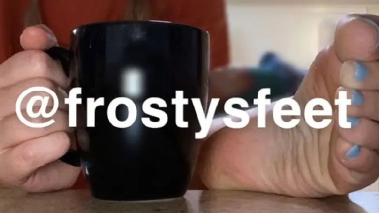 OnlyFans cuenta frostysfeet header 2