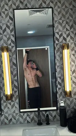 OnlyFans cuenta theyloveluke avatar 1