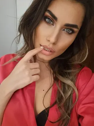 OnlyFans cuenta mayadevon avatar 1