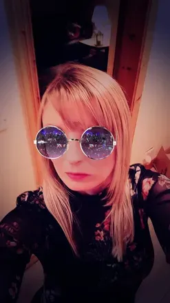 OnlyFans cuenta sara-irl header 2