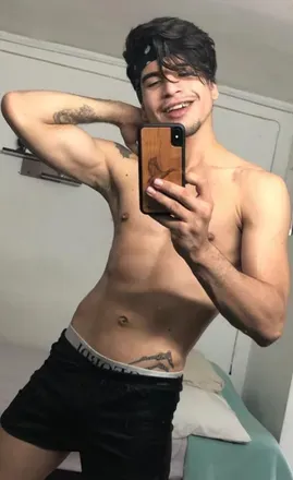 OnlyFans cuenta poollmorey header 2