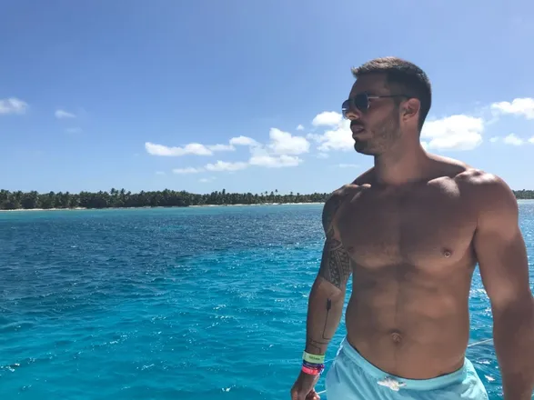 OnlyFans cuenta sugusazul header 2