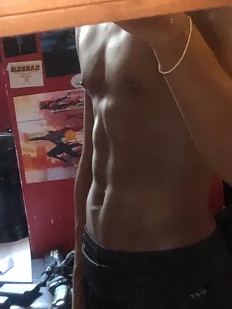 OnlyFans cuenta yourfavbiguy header 2