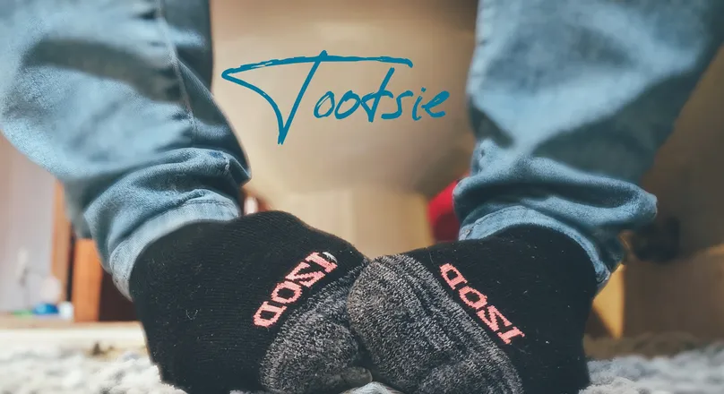 OnlyFans account  toottssiefoottsiee header 2