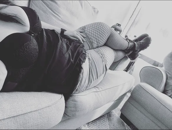 OnlyFans cuenta sinfulsuccubusxoxo header 2