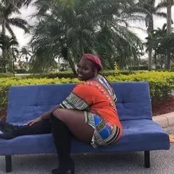 OnlyFans account  iamsimphoni avatar 1