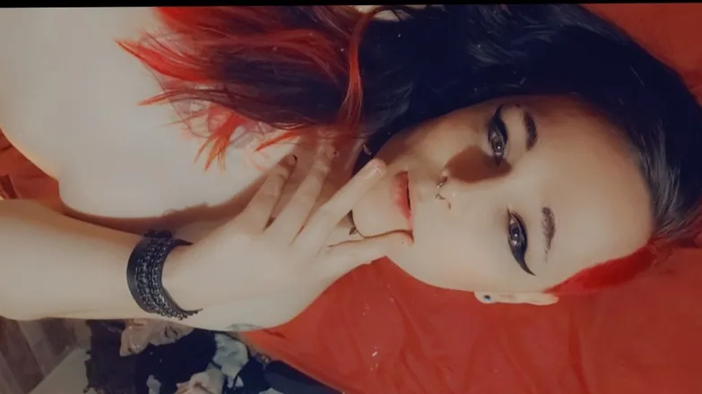 OnlyFans cuenta kittensinnerdemon header 2