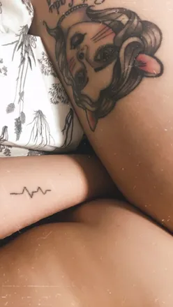 OnlyFans cuenta avafoxoxo header 2