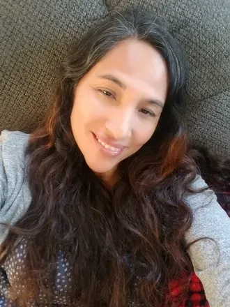 OnlyFans account  vivian.hearts.u avatar 1