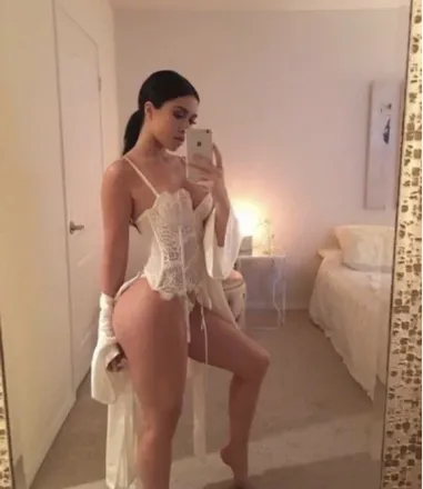 OnlyFans cuenta u105351404 header 2