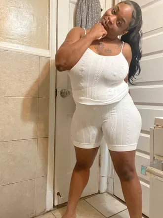 OnlyFans cuenta darealvee avatar 1