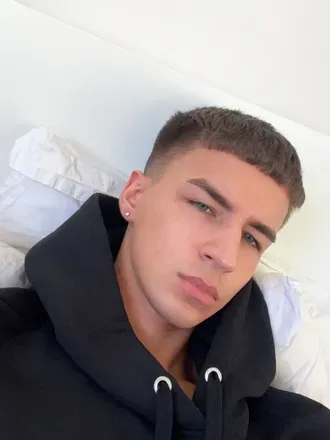 OnlyFans cuenta kris_isle avatar 1