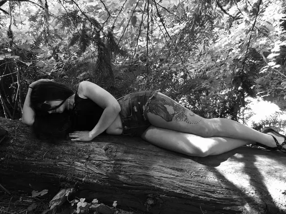 OnlyFans account  lill_queen_bree header 2