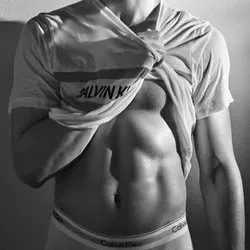OnlyFans cuenta nicolvs14 avatar 1