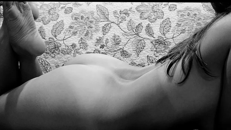 OnlyFans account  vthotwifey header 2