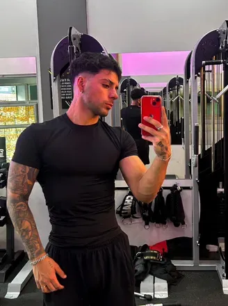 OnlyFans account  liam.storm avatar 1