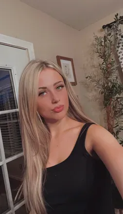 OnlyFans cuenta sarabradshaw avatar 1