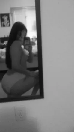OnlyFans cuenta mami_valentinaa avatar 1